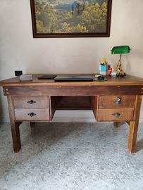 scrivania per studio