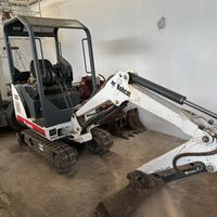 Miniescavatore Bobcat 320