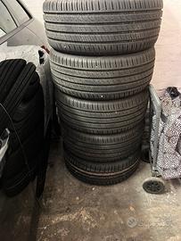 Audi Gomme 235/45r17y