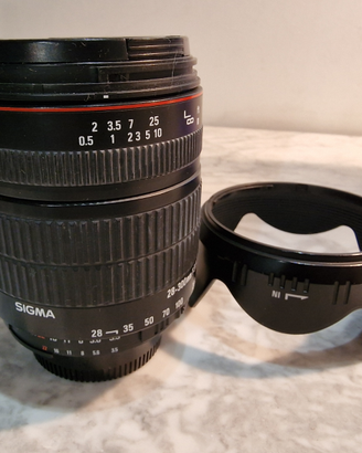 Sigma zoom 28-300 mm F3.5-6.3 Macro per Nikon
