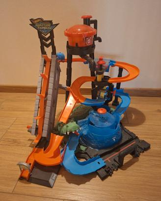 hot wheels mega autolavaggio coccodrillo