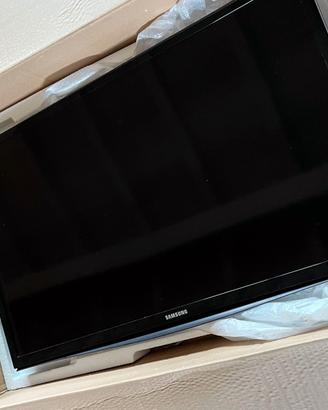 Samsung TV Monitor 28"