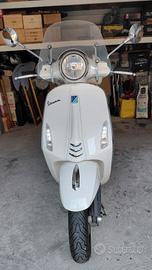 Vespa primavera abs