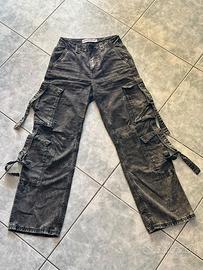 pantaloni cargo bershka grigio scuro lavato