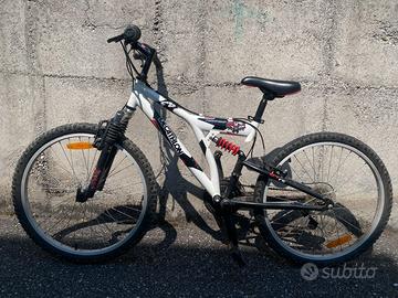 MTB Decathlon Rockrider, doppia sospensione