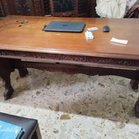 scrivania e macchina da cucire vintage 