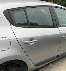 PORTIERA POSTERIORE DESTRA RENAULT Megane Serie PO