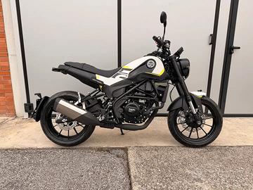 Benelli Leoncino 250