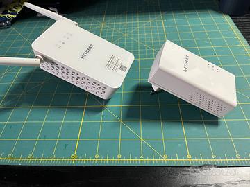 Netgear PLW1000v2 Powerline WiFi 1000 Mbps