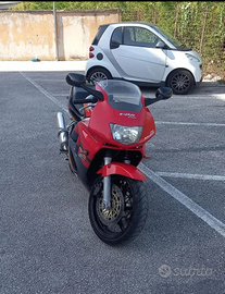 Honda cbr 600F