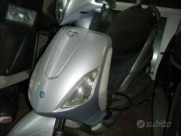 Ricambi piaggio fly 50 4t