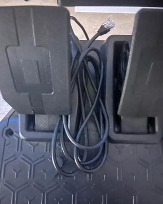 volante per PC e Xbox Ferrari 