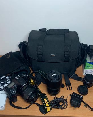 Nikon D7100 body+obiettivi e Kit completto. 6400sc