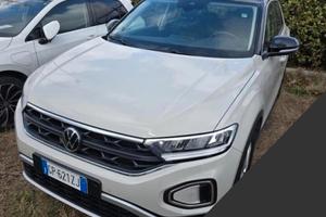 Volkswagen T-Roc 1.0 TSI Life TUA DA 254€ CON ANTI
