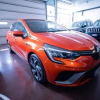 Renault Clio 1.6 E-Tech hybrid R.S. Line 140c...