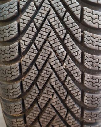 Gomme auto Pirelli
