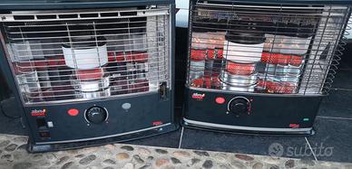 2x Stufa a combustibile Zibro R616c e RS145e