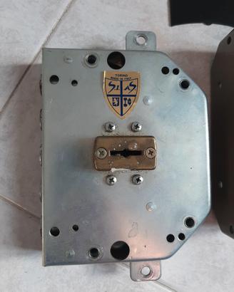 Serratura porta blindata