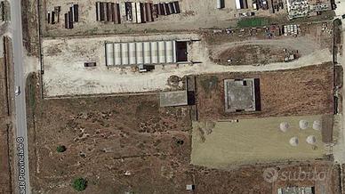 Capannone in via Butera, in area commerciale D1