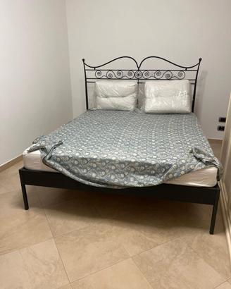 Letto in ferro battuto - €500