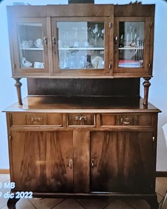 credenza in arte povera 