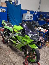 kawasaki ninja zx6r 