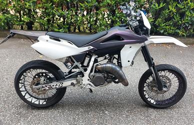 Husqvarna SM 125 - 2010