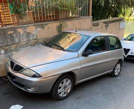 Lancia Y