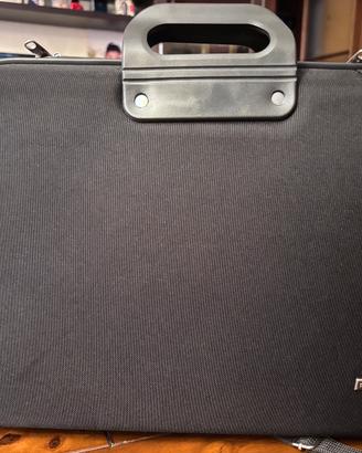 NUOVA Borsa porta PC rigida Shinteko x Pc 17”