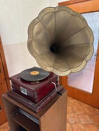 Grammofono antico inizio ‘900