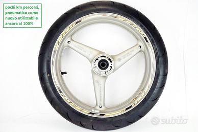 Honda Hornet 600 2005 2006 cerchio anteriore