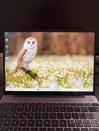 Laptop huawei matebook 13, 8gb ram DA RIPARARE