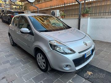 RENAULT Clio 1.2 16V GPL Dynamique