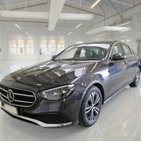 MERCEDES-BENZ E 220 4MATIC BUSINESS SPORT AUTO 4 P