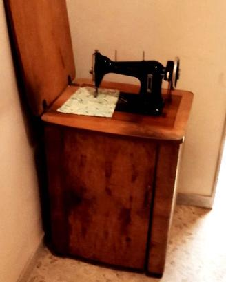 RARA Macchina da Cucire d'Epoca NEPKER con Mobile