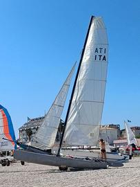 Hobie Tiger F18 – Catamarano performante