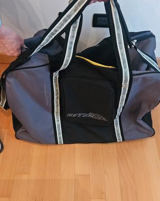 Borsone sportivo marca Arnette NUOVO