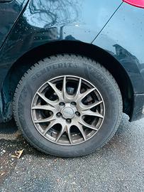 4 cerchi in lega 15’’ 6.0J  46 5X  114.30 67.10