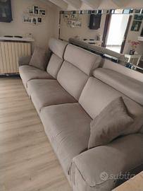 Divano con movimento relax elettrico