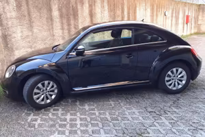 Volkswagen Maggiolino 1.6 Tdi Black - 2012