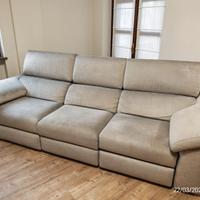 Divano Poltrone e Sofa' modello Fasano + pouf cont