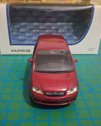 modellino fiat idea norev 1/43 bordeaux