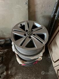 Cerchi Golf 8 da 16