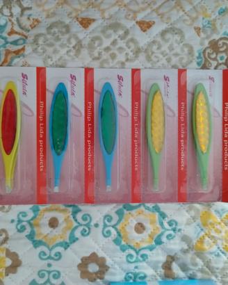 stock pinzette per sopracciglia e tagliaunghie