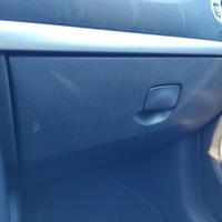 Cassetto portaoggetti RENAULT CLIO del 2009