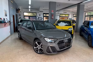 Audi A1 SPB 30 TFSI S tronic line edition Km0 My26