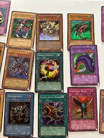 Lotto Carte Yu-Gi-Oh Classiche (300+ Carte)