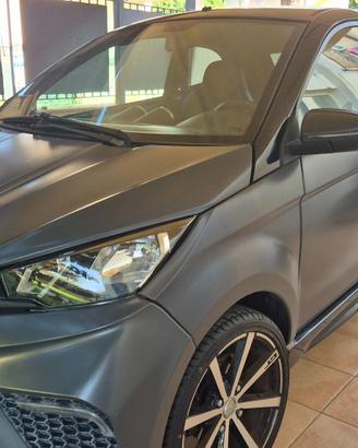 minicar Aixam elettrica e gti