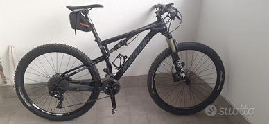 Vendilo bici Merida
