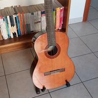 Chitarra classica custodia e portachitarra omaggio